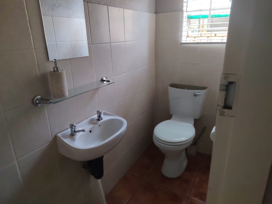 3 Bedroom Property for Sale in Safari Gardens North West